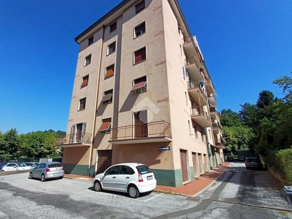 quadrivano in vendita a Busalla in zona Sarissola