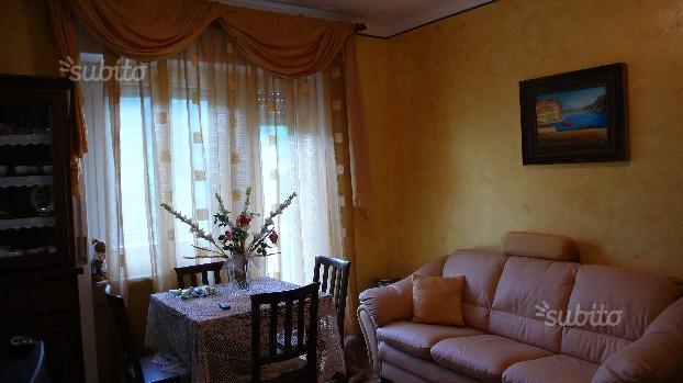 appartamento in vendita a Busalla in zona Sarissola