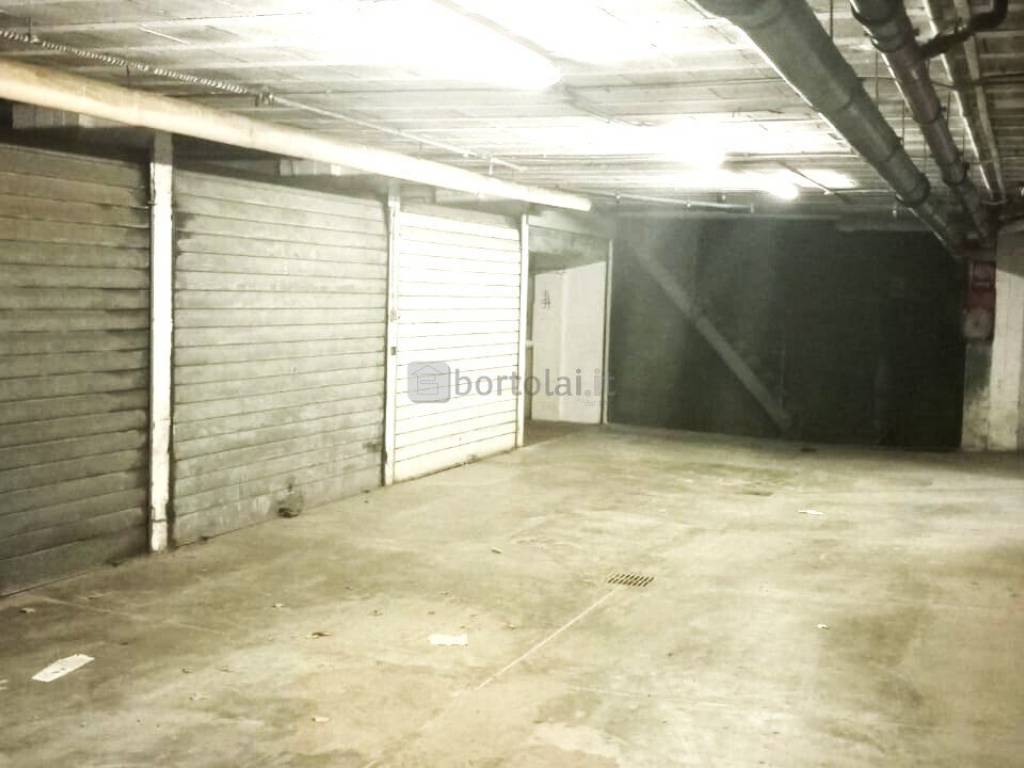 negozio in vendita a Busalla