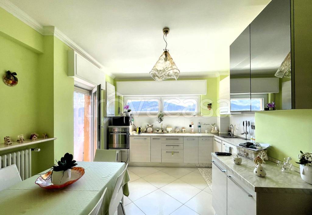 appartamento in vendita a Busalla