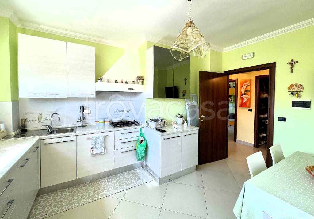 appartamento in vendita a Busalla