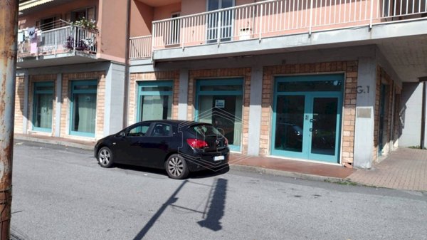 negozio in vendita a Busalla