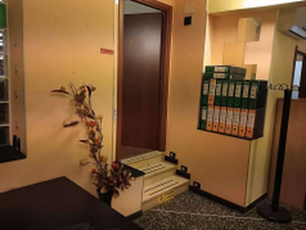 negozio in vendita a Busalla in zona Sarissola