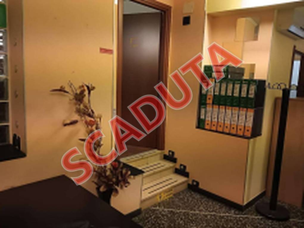 negozio in vendita a Busalla in zona Sarissola