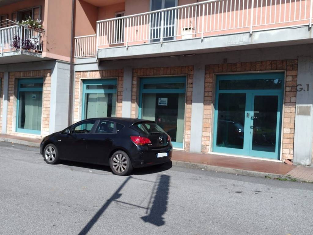 negozio in vendita a Busalla