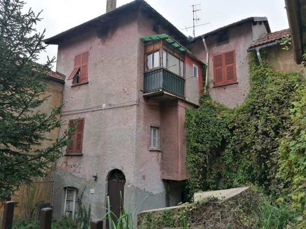 appartamento in vendita a Busalla