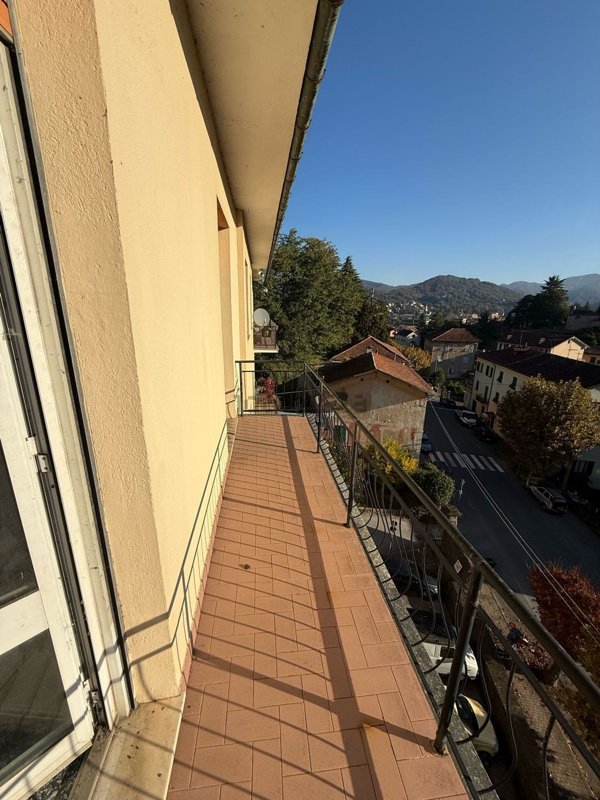 appartamento in vendita a Busalla