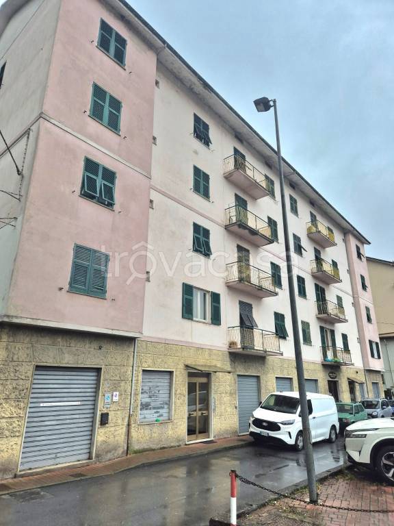 appartamento in vendita a Busalla