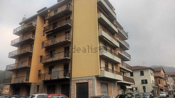 appartamento in vendita a Busalla in zona Sarissola