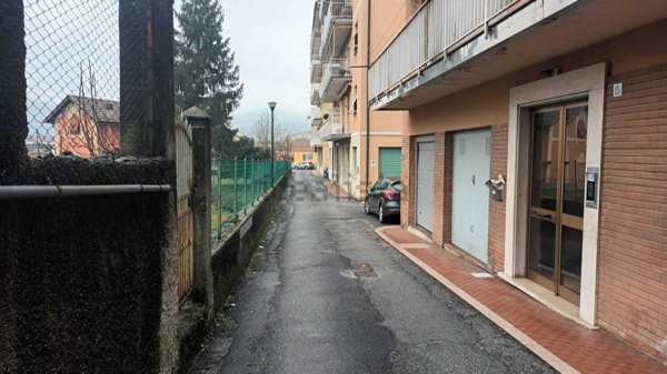 appartamento in vendita a Busalla in zona Sarissola