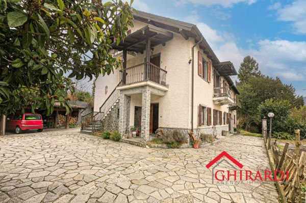casa indipendente in vendita a Busalla in zona Sarissola