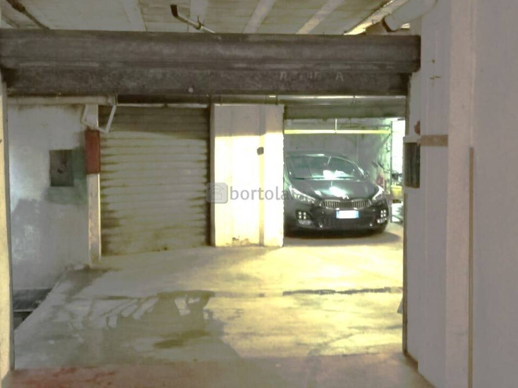 negozio in vendita a Busalla