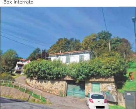 casa indipendente in vendita a Busalla