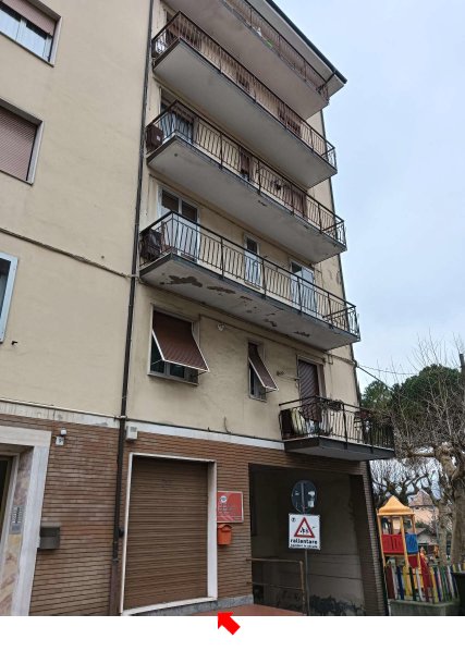 negozio in vendita a Busalla in zona Sarissola