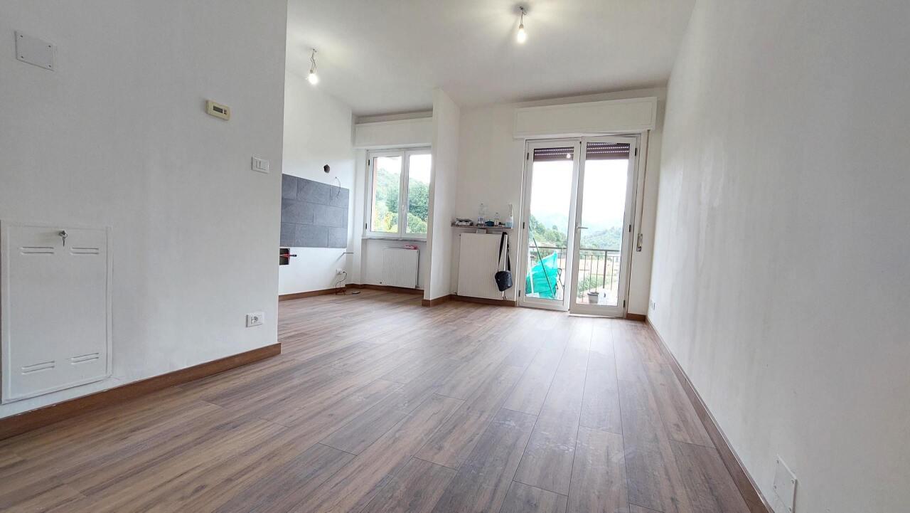 appartamento in vendita a Busalla in zona Sarissola