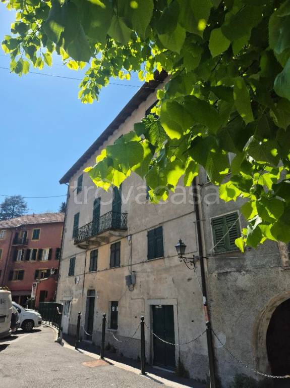 appartamento in vendita a Busalla