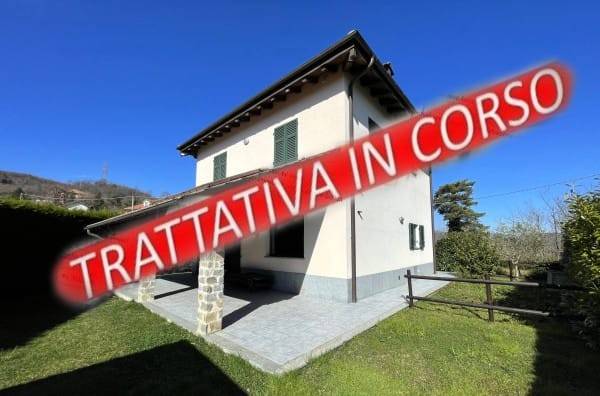 casa indipendente in vendita a Busalla in zona Sarissola