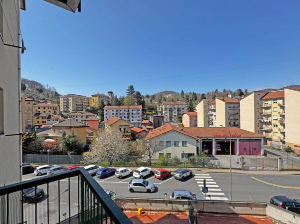 appartamento in vendita a Busalla in zona Sarissola