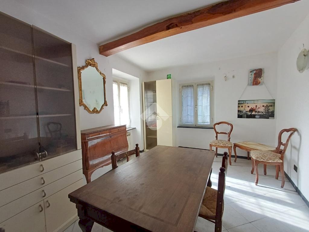 appartamento in vendita a Busalla in zona Sarissola
