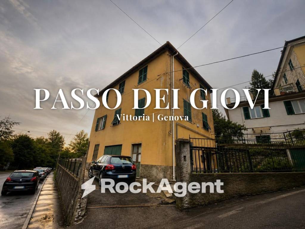 appartamento in vendita a Busalla in zona Sarissola