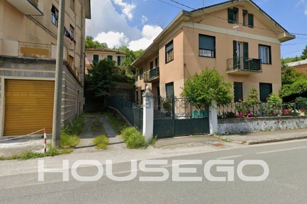 locale di sgombero in vendita a Busalla in zona Sarissola