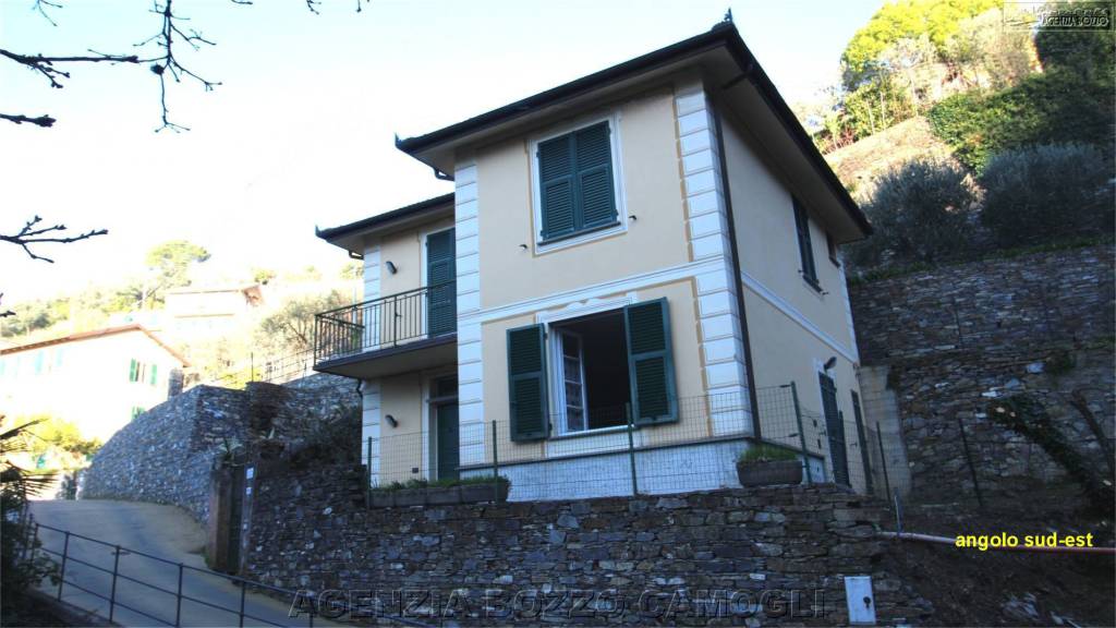 casa indipendente in vendita a Camogli