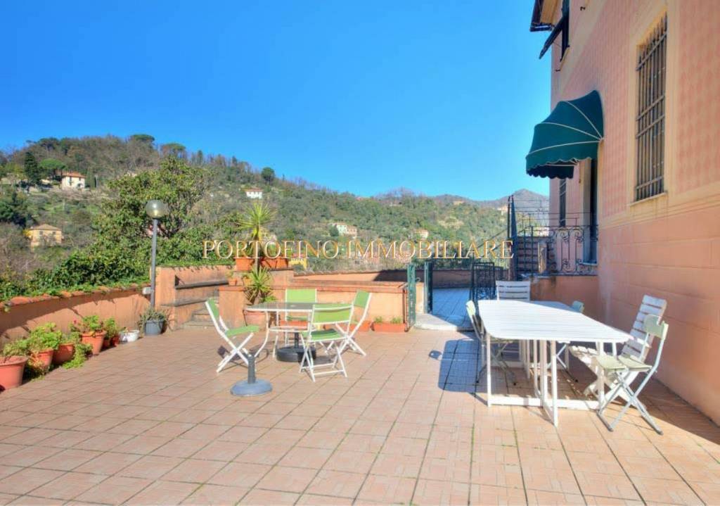 appartamento in vendita a Camogli in zona Ruta