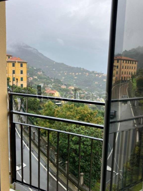 appartamento in vendita a Camogli in zona Ruta