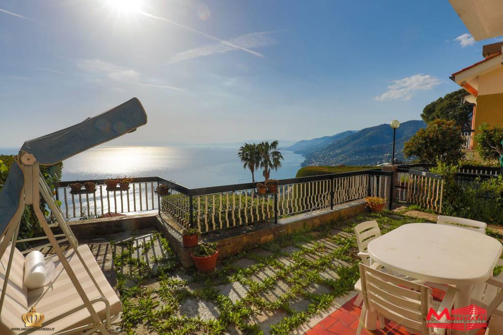 appartamento in vendita a Camogli