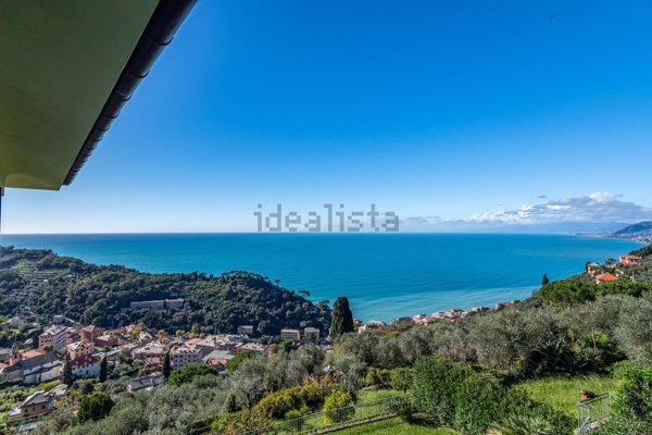 casa indipendente in vendita a Camogli