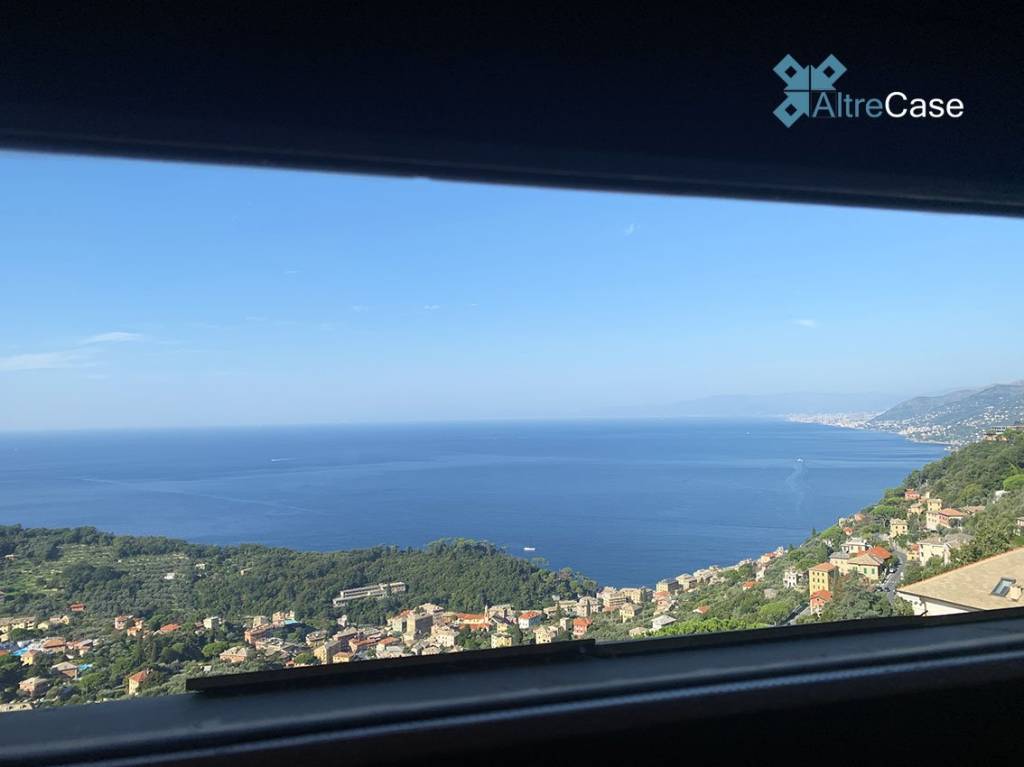 appartamento in vendita a Camogli in zona Ruta