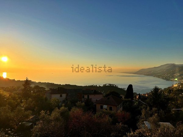 appartamento in vendita a Camogli in zona Ruta