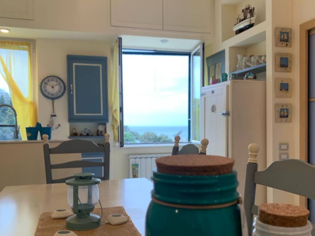 appartamento in vendita a Camogli