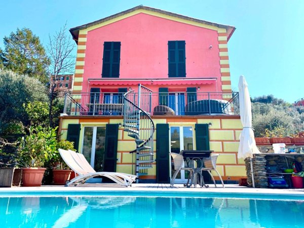casa indipendente in vendita a Camogli in zona Ruta