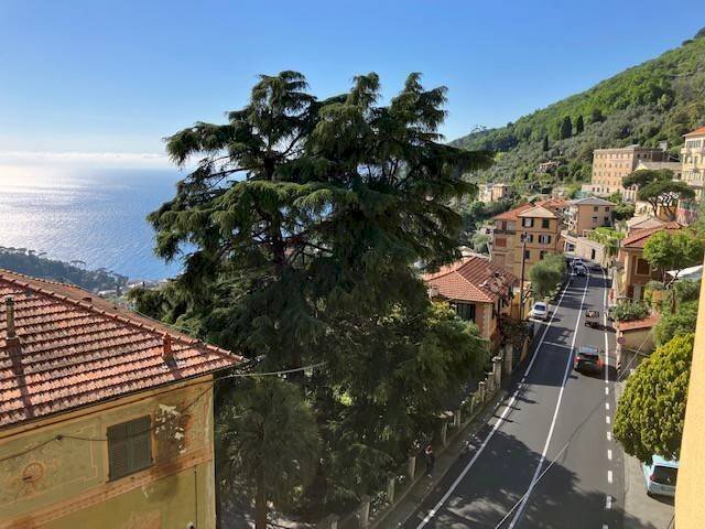 appartamento in vendita a Camogli in zona Ruta