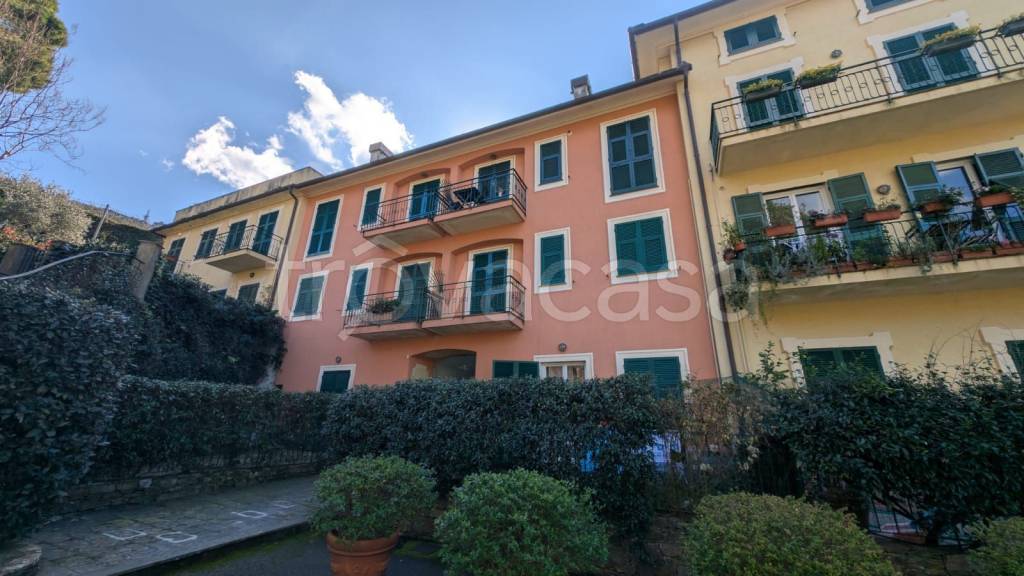 appartamento in vendita a Camogli in zona Ruta