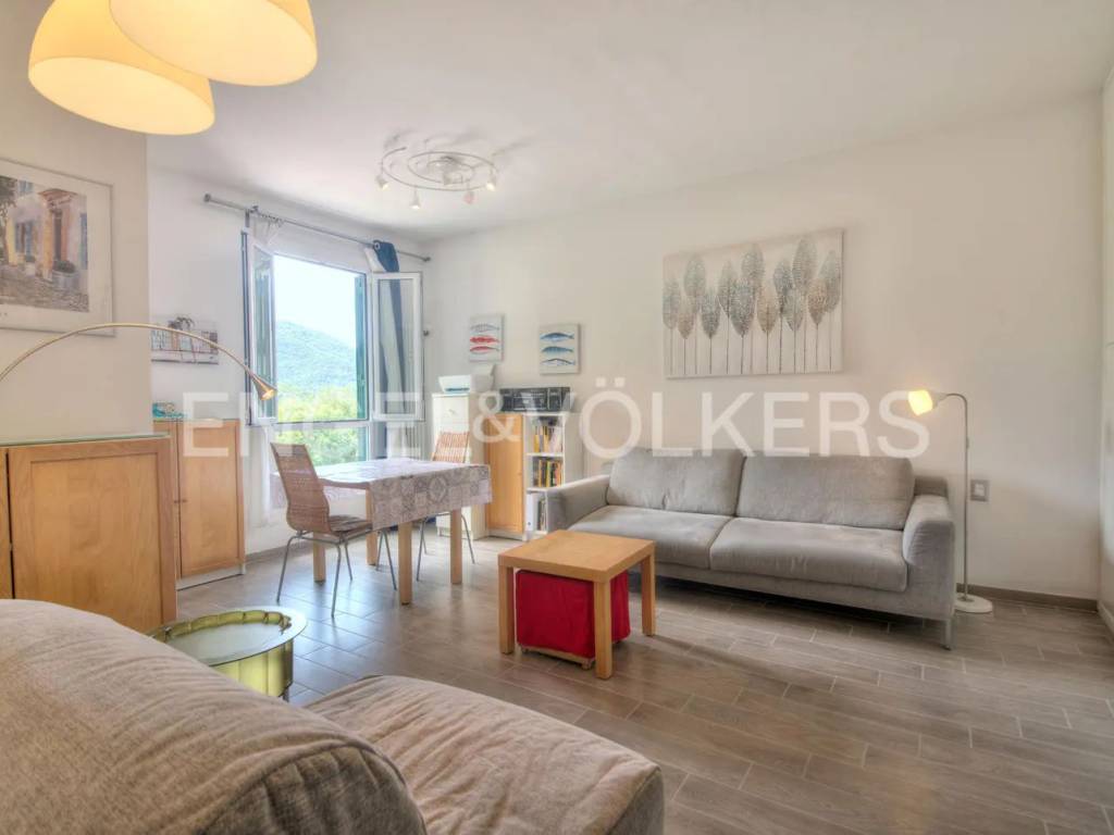 appartamento in vendita a Camogli in zona Ruta