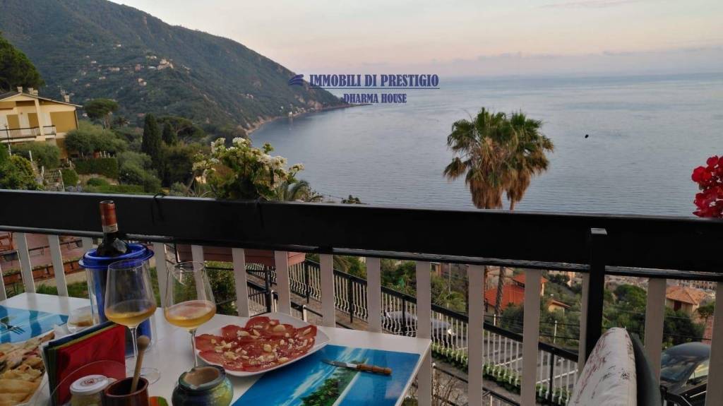 appartamento in vendita a Camogli