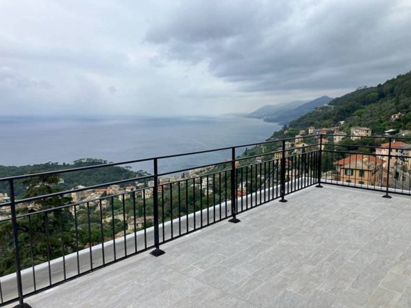 appartamento in vendita a Camogli in zona Ruta
