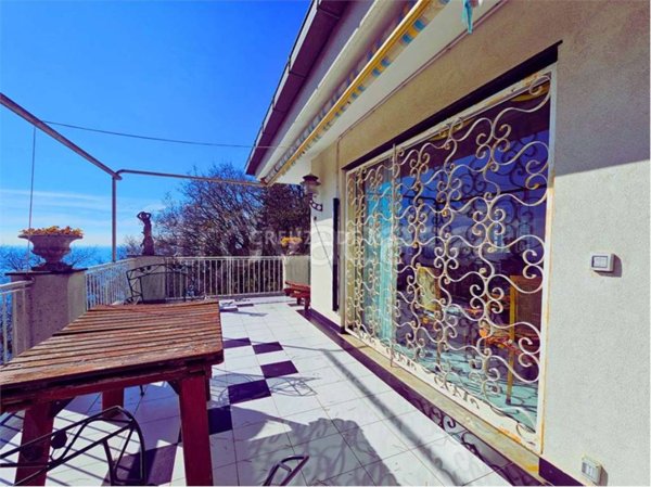 casa indipendente in vendita a Camogli in zona Ruta