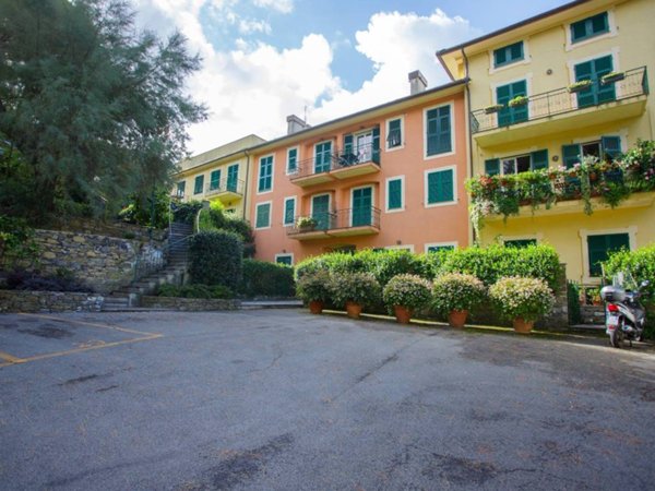 appartamento in vendita a Camogli in zona Ruta