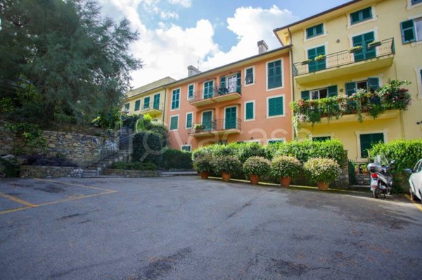 appartamento in vendita a Camogli in zona Ruta