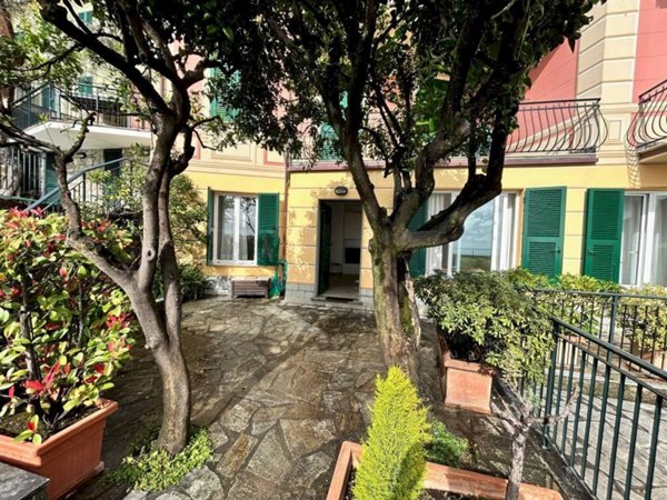 casa indipendente in vendita a Camogli