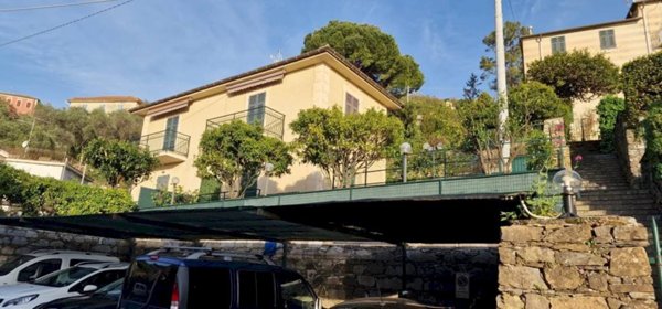 appartamento in vendita a Camogli in zona San Rocco