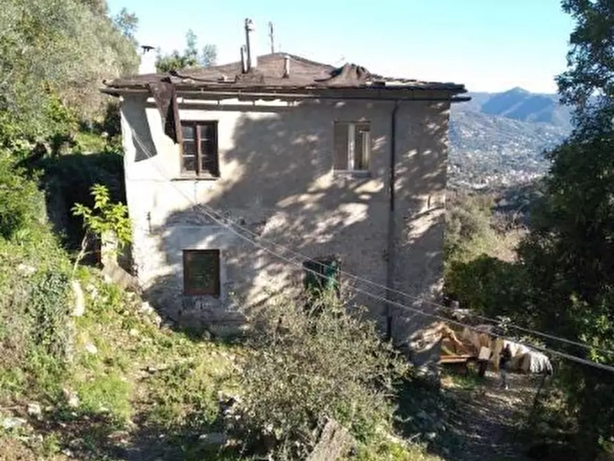 pentavano in vendita a Camogli