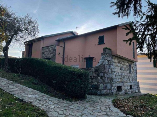 casa indipendente in vendita a Camogli in zona Ruta