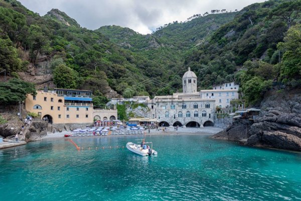 appartamento in vendita a Camogli in zona San Fruttuoso