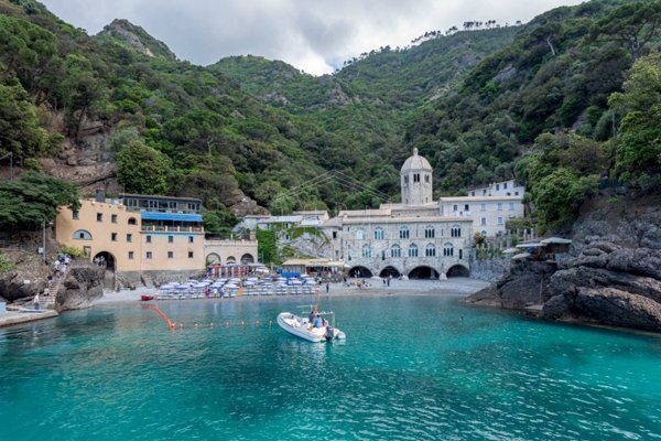 appartamento in vendita a Camogli in zona San Fruttuoso