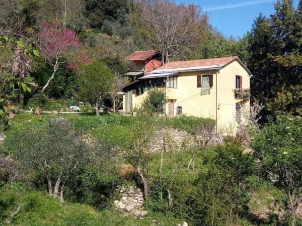 casa indipendente in vendita a Camogli in zona Ruta