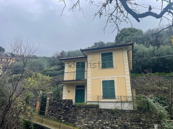 casa indipendente in vendita a Camogli